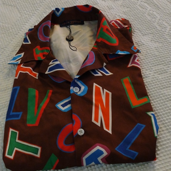 NBA LV Lettered Shirt - Picture 10 of 13